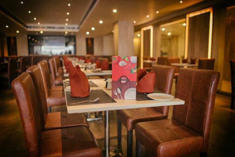 Prism A Boutique Hotel Джорхат Экстерьер фото